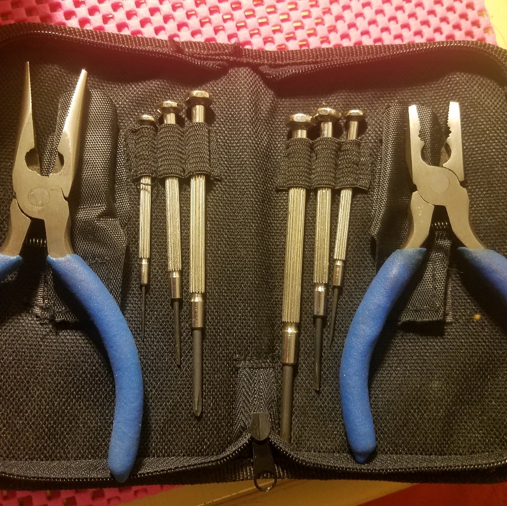 Pocket Size Pliers Set